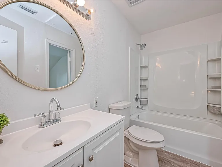 1911 Sherwood Forest St #9 — Photo 18