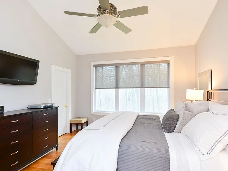 10 Fort Hill Rd — Photo 14