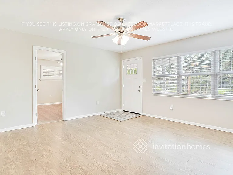 6461 Yellowstone St — Photo 4