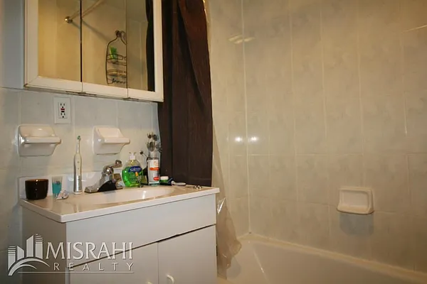 Rented by J Misrahi Realty Corp | media 10