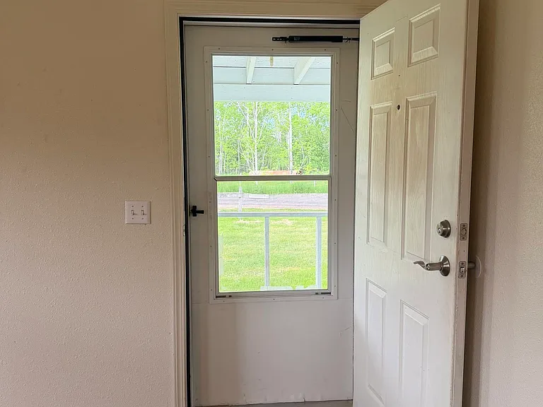 675 Auction Rd — Photo 24
