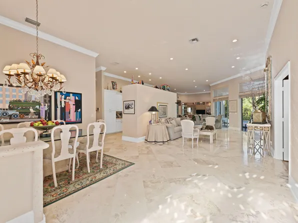 3062 Lakewood Circle, Weston, FL 33332