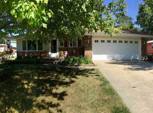 2714 Bavarian Ln, Rockford, IL