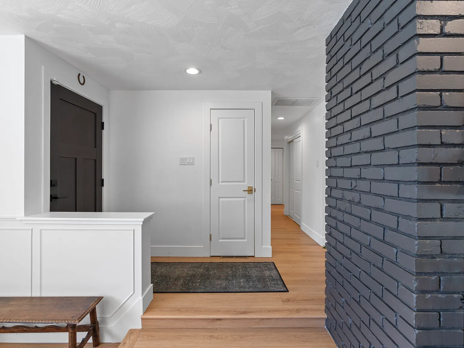 3 bed, 1732 sqft, $3,700 — Photo 4