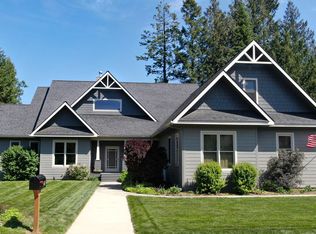 149 Canoe Cv, Sandpoint, ID 83864