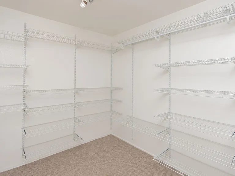 4637 Park Dr #8 — Photo 11