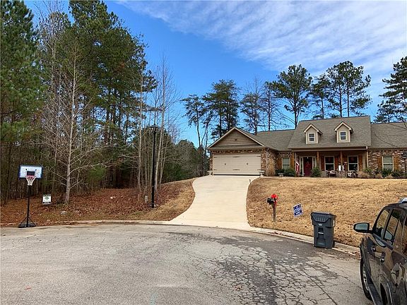 2nd image of 210 Meadow Way #18