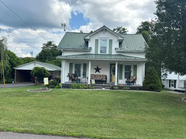 426 Drews Ln, Cedar Bluff, VA 24609