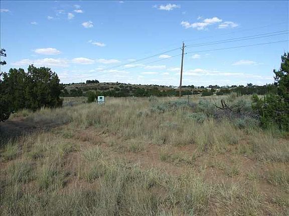 5th image of 1106 S Centennial Blvd
