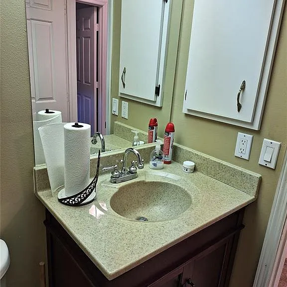 2223 Tinker St — Photo 14