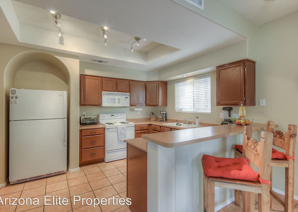 1st image of 4931 E Hazel Dr Unit 1