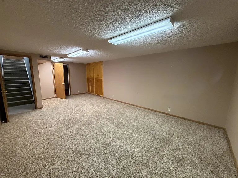1126 Lendel Ln — Photo 22