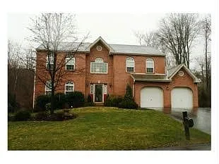 1511 Laurel Ridge Dr photo 1