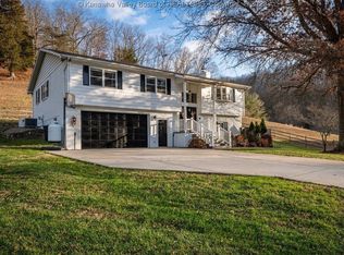 1806 Woods Dr, Saint Albans, WV 25177