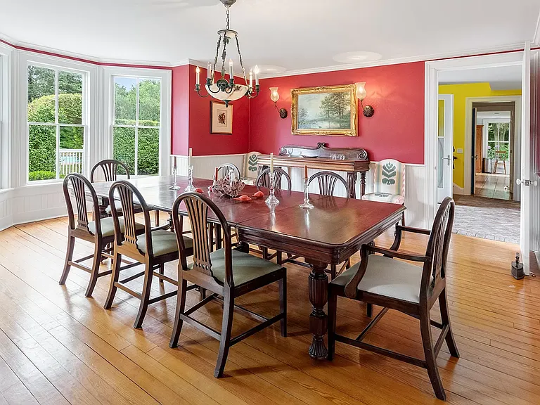 703 Flying Point Rd — Photo 15