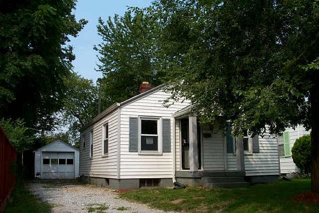 1st image of 3416 N Orchard Ave