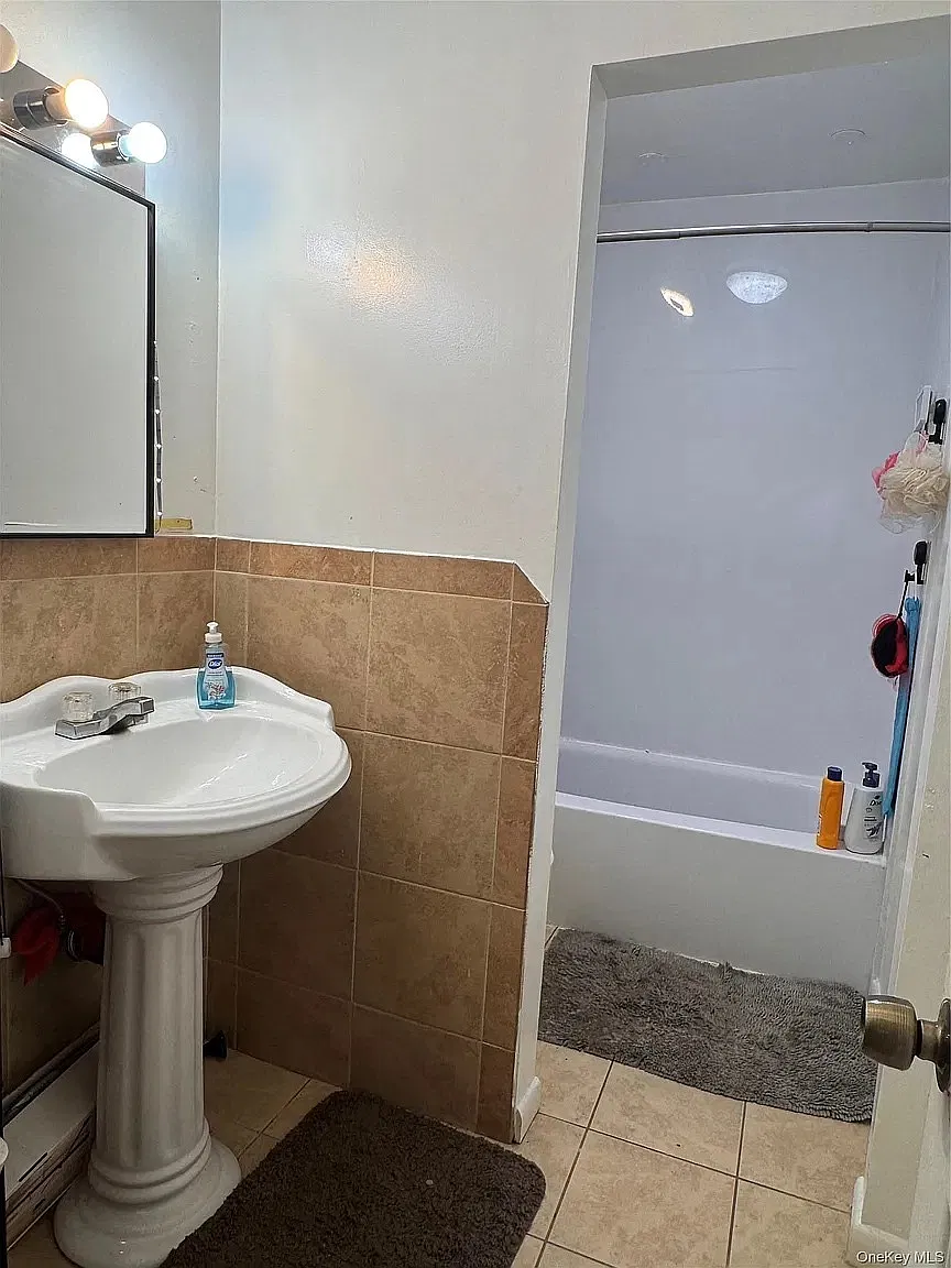 3 bed, $3,600 — Photo 1