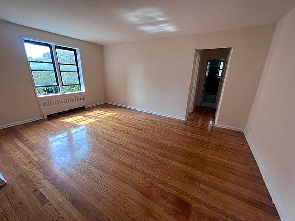 3rd image of 143-36 Barclay Ave #4M