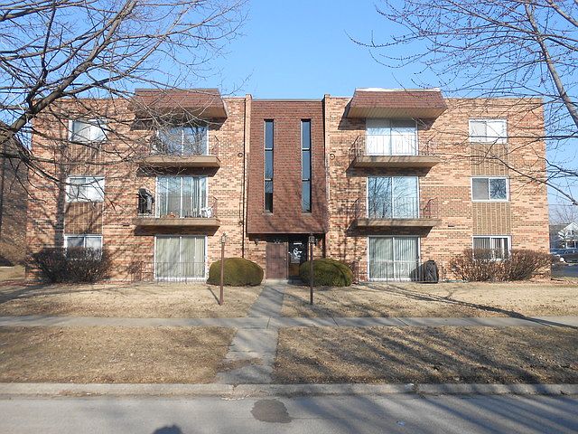 1st image of 12801 Carriage Ln APT 301