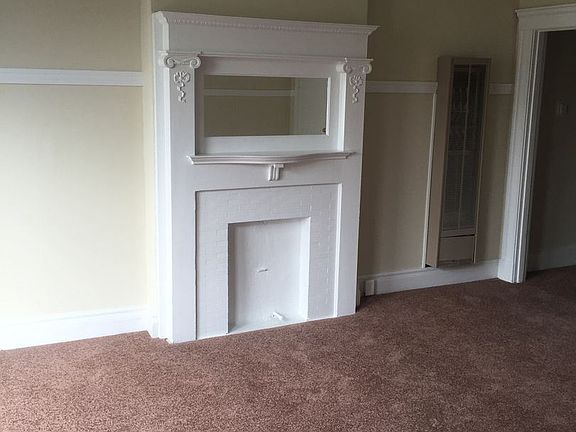 2nd image of 1017 Fell St #A