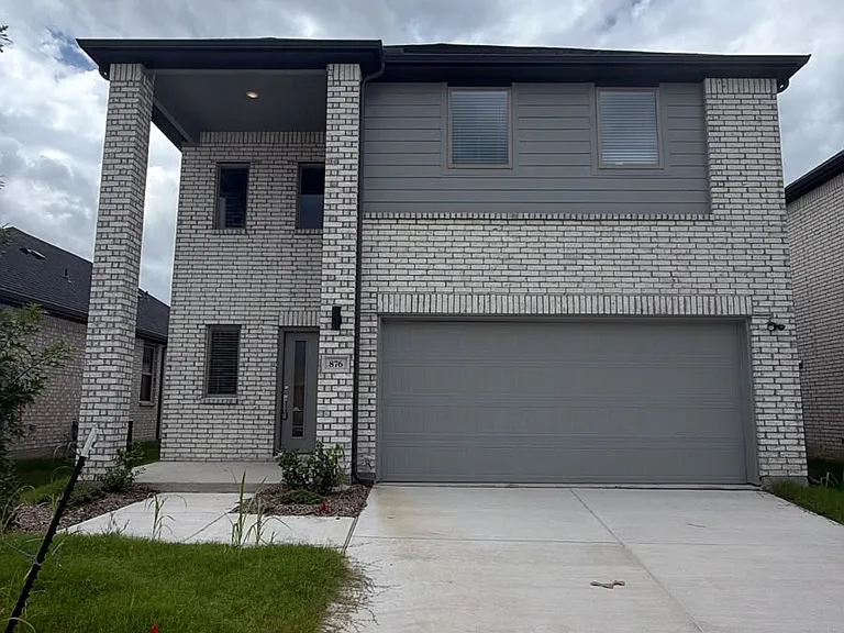 876 Sunflower Rd — Photo 1