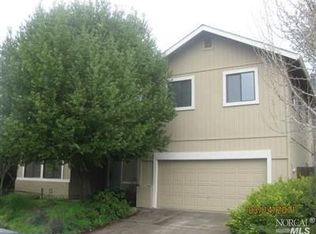 1242 Larkin Dr, Sonoma, CA 95476