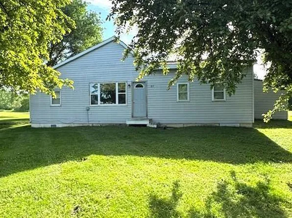 857 N Main St, Mahnomen, MN 56557