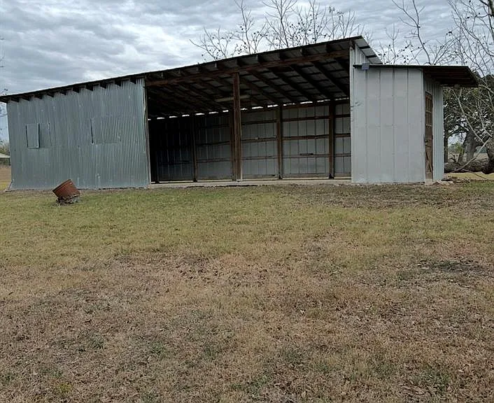 1200 Choctaw Rd — Photo 5