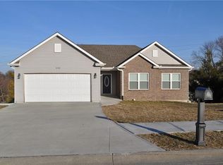 3105 Stone Ridge Ct, Saint Joseph, MO 64503