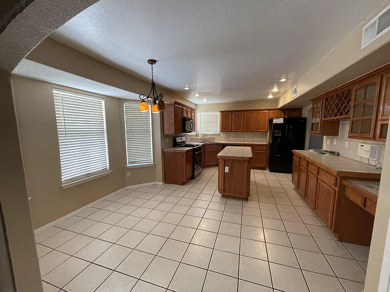 12500 Setting Sun Dr — Photo 6
