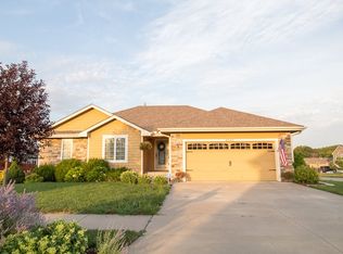 4541 Periwinkle Dr, Manhattan, KS 66502