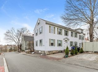 10 Lynn St, Salem, MA 01970