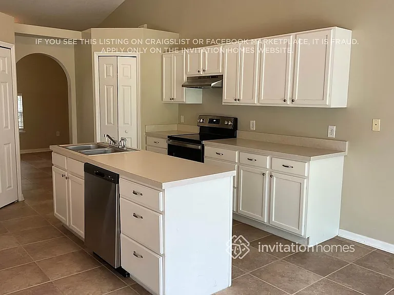 912 Jayhil Dr — Photo 8