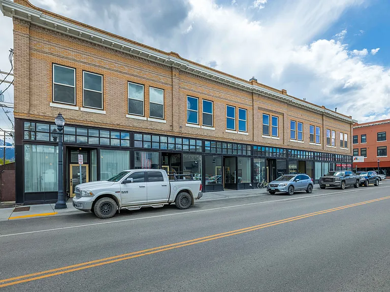 108 E Lewis St #16 — Photo 1