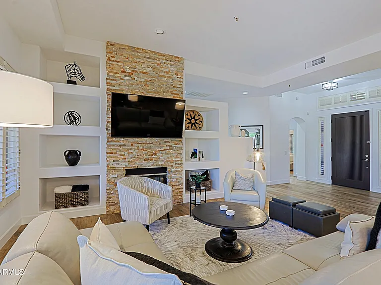 33690 N 71st Way — Photo 9