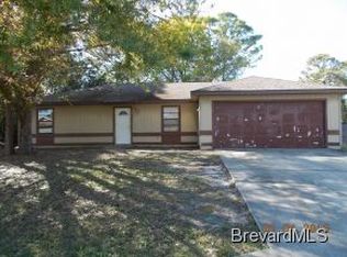 556 Higgs Ave NW, Palm Bay, FL 32907