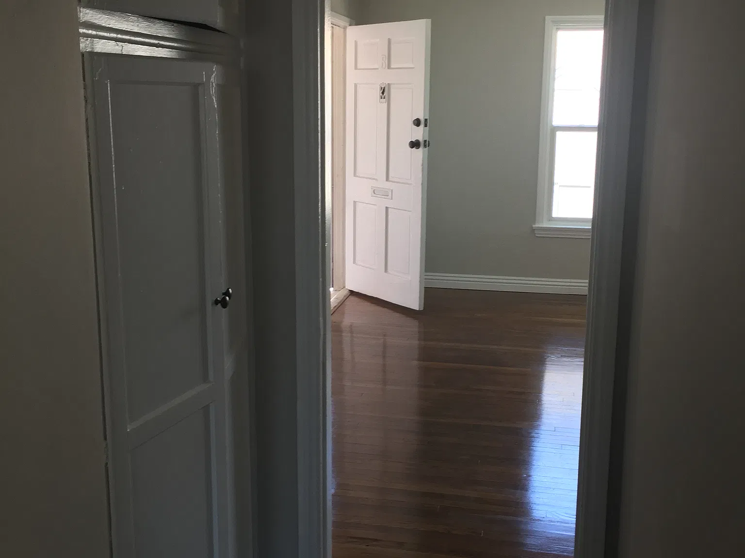 1 bed, 1100 sqft, $2,000 — Photo 3