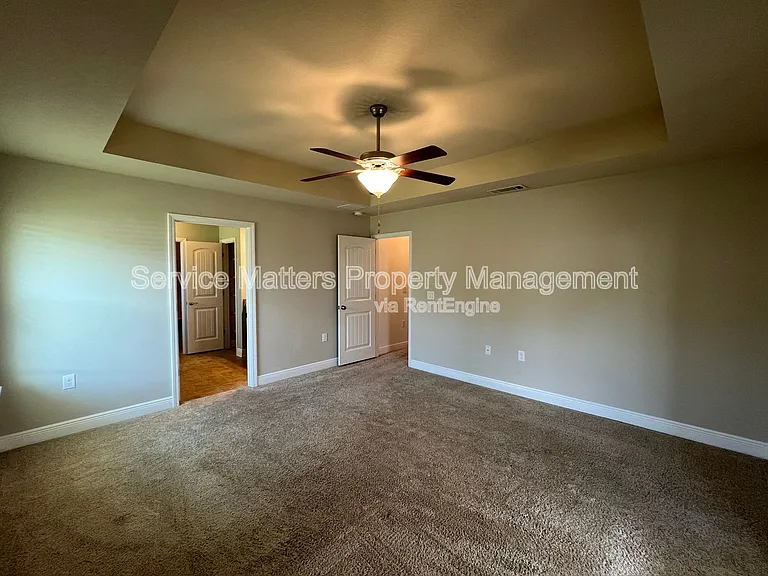 4496 Fiske St — Photo 18
