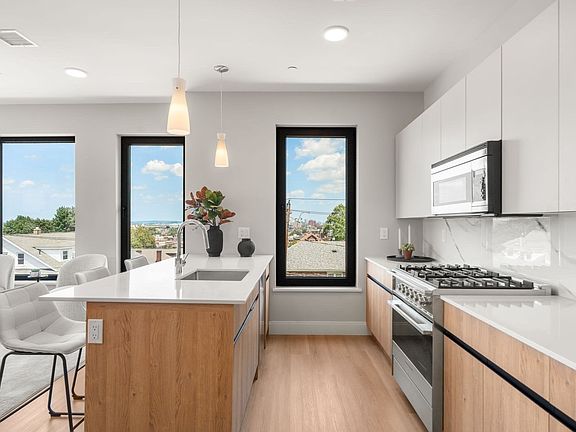 3rd image of 249 Corey Rd #103