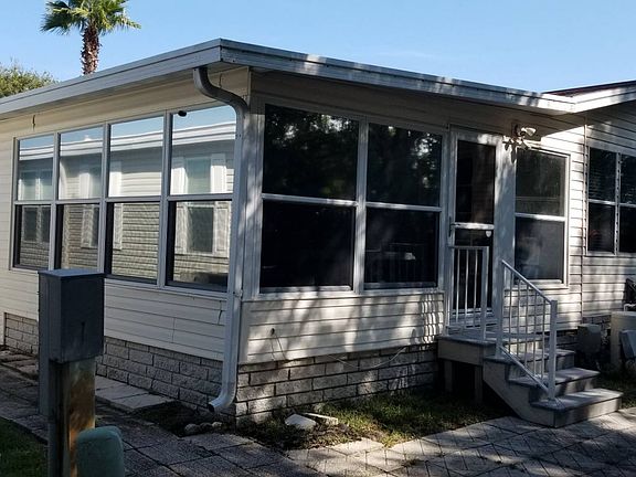 3rd image of 10715 El Toro Dr