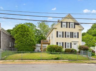 90 Oak St #1, Middleboro, MA 02346