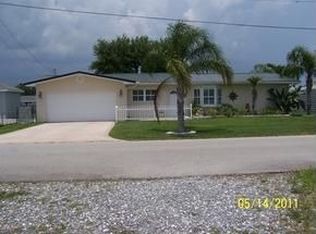 1049 Maple St, Okeechobee, FL 34974