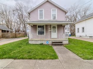1844 Lexington Ave, Lorain, OH