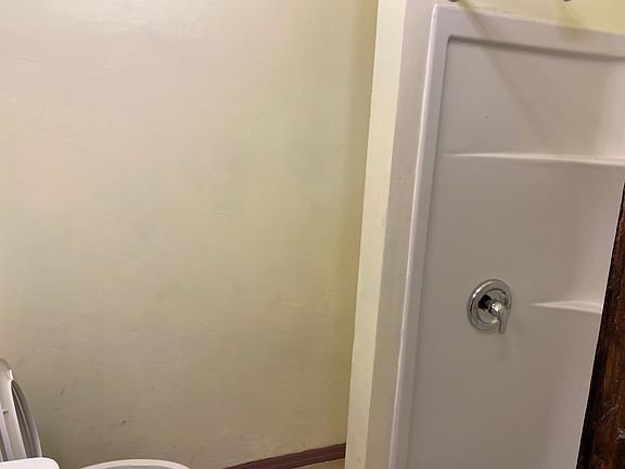 2nd image of 1132 Wayne Ave Studio B