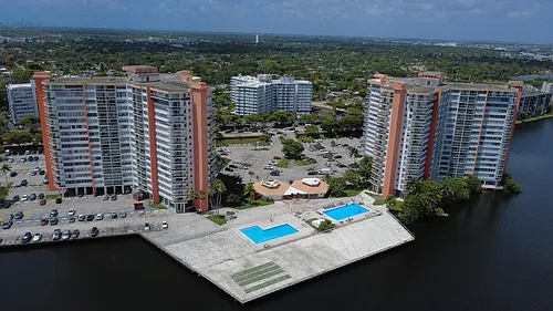 1351 NE Miami Gardens Dr Photo 1 1351 NE Miami Gardens Dr Photo 1