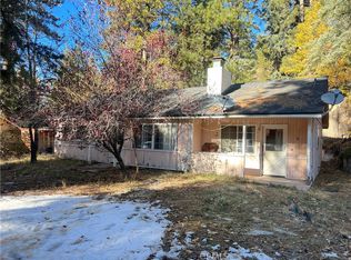 32168 Fern Dr, Running Springs, CA 92382