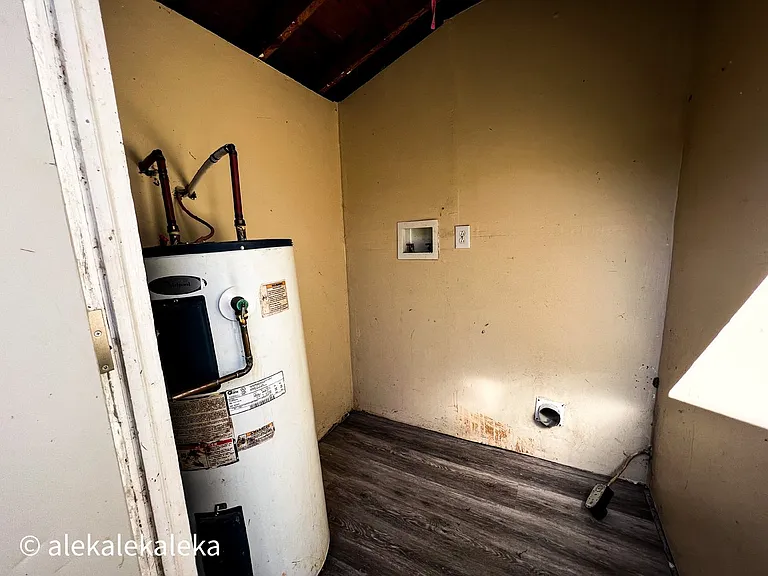 1006 E Devonshire St — Photo 14