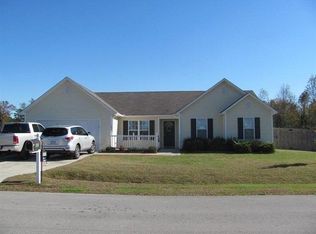 103 Rolling Meadow Dr, Richlands, NC 28574