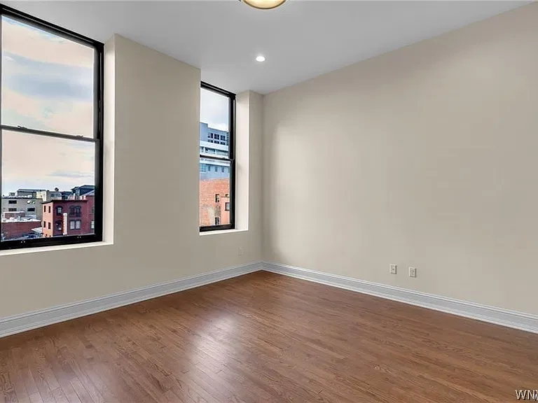 674 Main St #3 — Photo 39