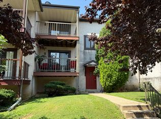 818 Cambridge Cir, Clifton Heights, PA 19018